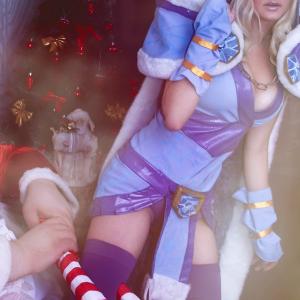 Thumbnail of Crystal Maiden and Pudge Cosplay
